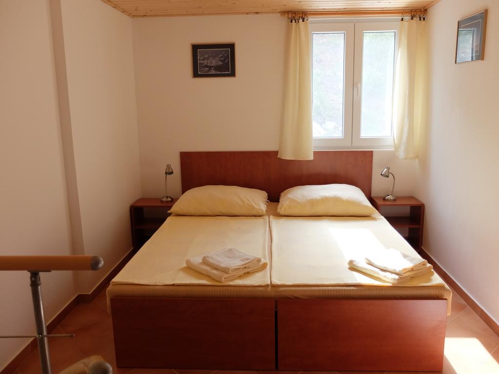 Apartments Sunce Brna Cameră foto